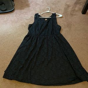 Black lace dress